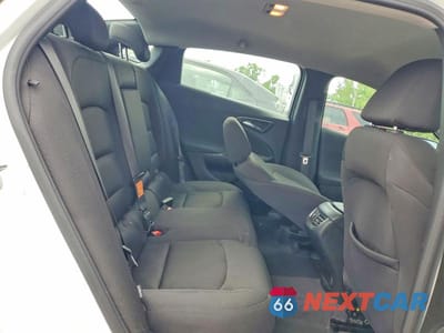 Zdjęcie 10 z 12 samochodu: 2023 CHEVROLET MALIBU LT VIN:1G1ZD5STXPF220438 - miniatura