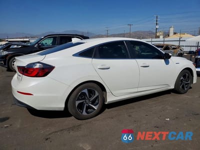 Trzecie zdjęcie samochodu z tyłu: 2021 HONDA INSIGHT EX VIN:19XZE4F57ME005003 - miniatura