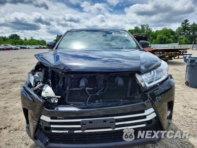 Piąte zdjęcie samochodu w środku: 2017 TOYOTA HIGHLANDER HYBRID XLE VIN:5TDJGRFH3HS030300 - miniatura
