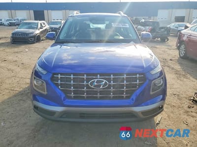 Piąte zdjęcie samochodu w środku: 2023 HYUNDAI VENUE LIMITED VIN:KMHRC8A30PU236216 - miniatura