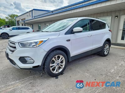 2019 FORD ESCAPE SE 1FMCU0GD7KUB58613 - główne zdjęcie licytacji z USA - miniatura