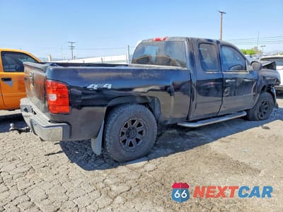 Trzecie zdjęcie samochodu z tyłu: 2008 CHEVROLET SILVERADO K1500 VIN:2GCEK19J481105920 - miniatura