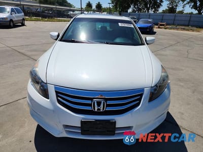 Piąte zdjęcie samochodu w środku: 2012 HONDA ACCORD EXL VIN:1HGCP3F88CA041323 - miniatura
