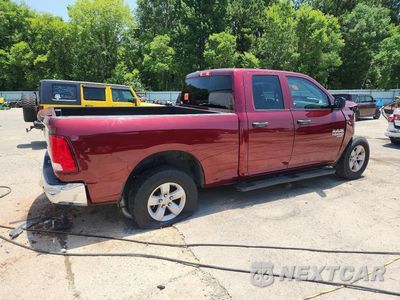 Trzecie zdjęcie samochodu z tyłu: 2019 RAM 1500 CLASSIC TRADESMAN VIN:1C6RR6FG6KS555635 - miniatura