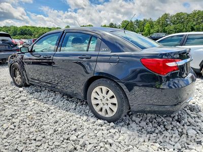 Drugie zdjęcie samochodu z przodu: 2011 CHRYSLER 200 LX VIN:1C3BC4FB3BN522292 - miniatura