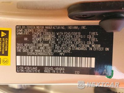 Zdjęcie 13 z 13 samochodu: 2011 TOYOTA HIGHLANDER LIMITED VIN:5TDYK3EH6BS027832 - miniatura