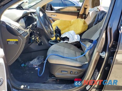 Zdjęcie 7 z 13 samochodu: 2017 HYUNDAI SANTA FE SE VIN:KM8SM4HF6HU213290 - miniatura