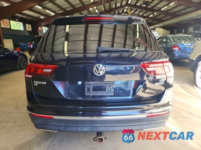 Zdjęcie 6 z 13 samochodu: 2018 VOLKSWAGEN TIGUAN SE VIN:3VV2B7AX8JM084771 - miniatura