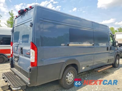 Trzecie zdjęcie samochodu z tyłu: 2021 RAM PROMASTER 3500 DELIVERY VAN VIN:3C6MRVJGXME536233 - miniatura
