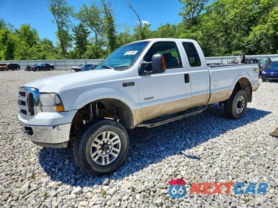 2004 FORD F250 SUPER DUTY 1FTNX21P44EB84926 - główne zdjęcie licytacji z USA - miniatura