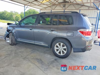 Drugie zdjęcie samochodu z przodu: 2013 TOYOTA HIGHLANDER SE VIN:5TDZK3EH4DS129279 - miniatura