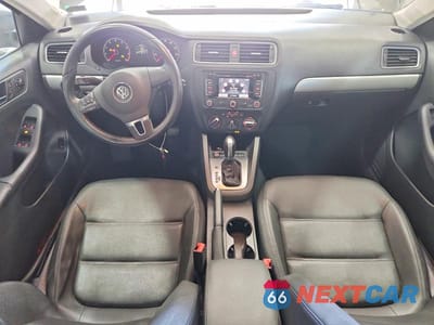 Zdjęcie 8 z 13 samochodu: 2011 VOLKSWAGEN JETTA SEL VIN:3VWLX7AJ4BM309217 - miniatura