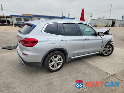 Trzecie zdjęcie samochodu z tyłu: 2020 BMW X3 XDRIVE30I VIN:5UXTY5C09LLT31790 - miniatura