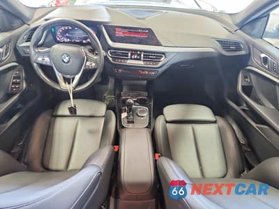 Zdjęcie 8 z 12 samochodu: 2024 BMW 228I VIN:WBA53AK02R7R52760 - miniatura
