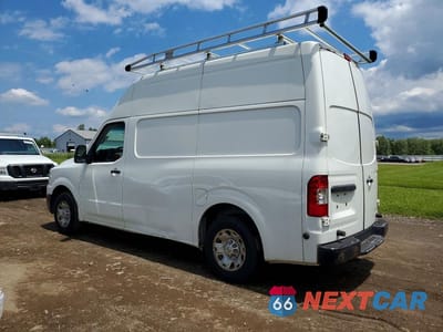 Drugie zdjęcie samochodu z przodu: 2016 NISSAN NV 2500 HD SV VIN:1N6BF0LY9GN812643 - miniatura
