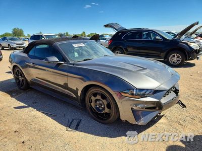 Czwarte zdjęcie samochodu z boku: 2018 FORD MUSTANG VIN:1FATP8UH4J5124385 - miniatura
