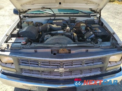 Zdjęcie 12 z 13 samochodu: 1998 CHEVROLET GMT-400 K2500 VIN:1GCGK24RXWZ225642 - miniatura
