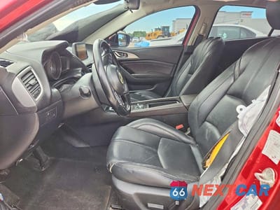 Zdjęcie 7 z 13 samochodu: 2018 MAZDA 3 TOURING VIN:3MZBN1V32JM210212 - miniatura