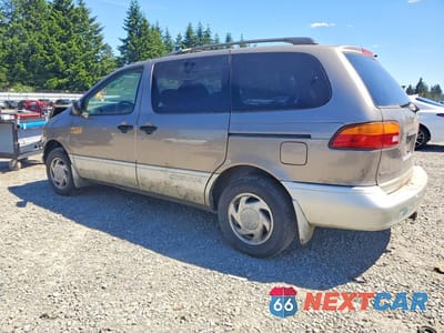 Drugie zdjęcie samochodu z przodu: 1998 TOYOTA SIENNA LE VIN:4T3ZF13C1WU056020 - miniatura