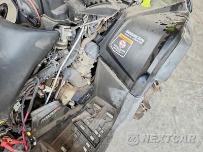 Piąte zdjęcie samochodu w środku: 2016 CAN-AM OUTLANDER ATV VIN:3JBLWAX20GJ001508 - miniatura