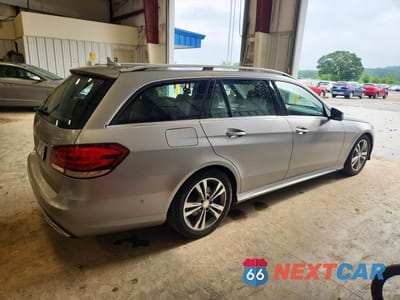 Trzecie zdjęcie samochodu z tyłu: 2014 MERCEDES-BENZ E 350 4MATIC WAGON VIN:WDDHH8JB9EA929962 - miniatura