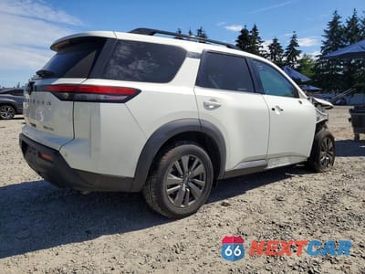 Trzecie zdjęcie samochodu z tyłu: 2022 NISSAN PATHFINDER SV VIN:5N1DR3BC5NC222566 - miniatura