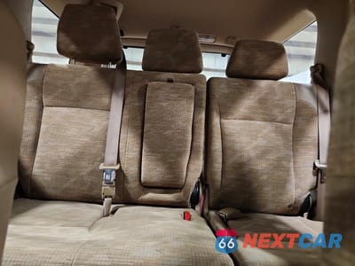 Zdjęcie 10 z 13 samochodu: 2004 HONDA CR-V LX VIN:JHLRD78474C037937 - miniatura