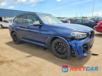 Czwarte zdjęcie samochodu z boku: 2019 BMW X3 XDRIVEM40I VIN:5UXTS3C51K0Z06479 - miniatura