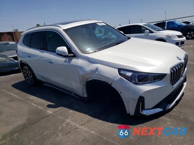 Czwarte zdjęcie samochodu z boku: 2026 BMW X1 XDRIVE28I VIN:WBX73EF0XT5491617 - miniatura