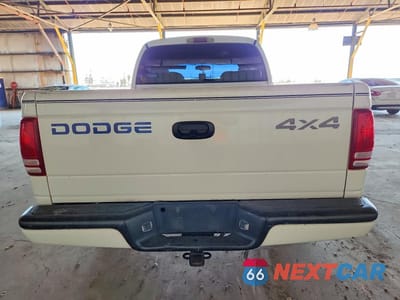 Zdjęcie 6 z 12 samochodu: 2000 DODGE DAKOTA QUAD VIN:1B7GG2AN9YS641664 - miniatura