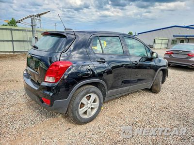 Trzecie zdjęcie samochodu z tyłu: 2020 CHEVROLET TRAX LS VIN:3GNCJKSB7LL307605 - miniatura