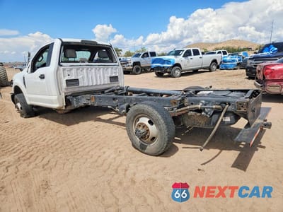 Drugie zdjęcie samochodu z przodu: 2018 FORD F350 SUPER DUTY VIN:1FDRF3G62JED02908 - miniatura