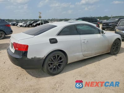 Trzecie zdjęcie samochodu z tyłu: 2014 AUDI A5 PREMIUM PLUS VIN:WAULFAFR4EA028485 - miniatura