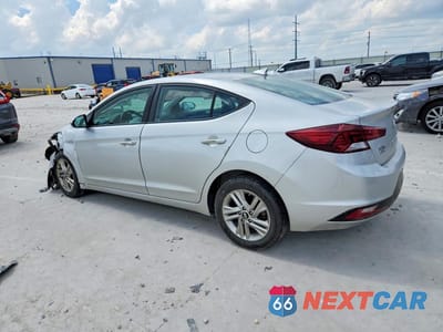 Drugie zdjęcie samochodu z przodu: 2019 HYUNDAI ELANTRA SEL VIN:5NPD84LF2KH416185 - miniatura