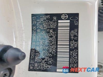 Zdjęcie 12 z 12 samochodu: 2013 TOYOTA PRIUS PERSONA SERIES SE VIN:JTDKN3DU3D5599073 - miniatura