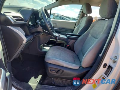 Zdjęcie 7 z 13 samochodu: 2022 TOYOTA SIENNA LE VIN:5TDKRKEC6NS094516 - miniatura