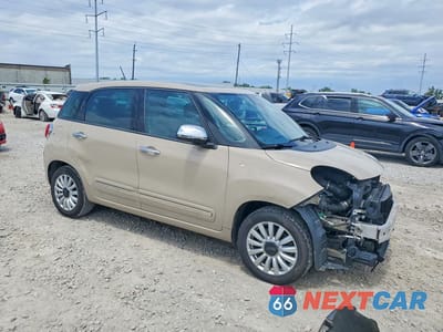 Czwarte zdjęcie samochodu z boku: 2015 FIAT 500L LOUNGE VIN:ZFBCFACH4FZ033772 - miniatura