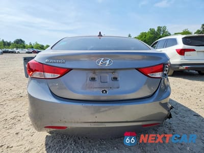 Zdjęcie 6 z 12 samochodu: 2011 HYUNDAI ELANTRA GLS VIN:KMHDH4AE1BU080573 - miniatura
