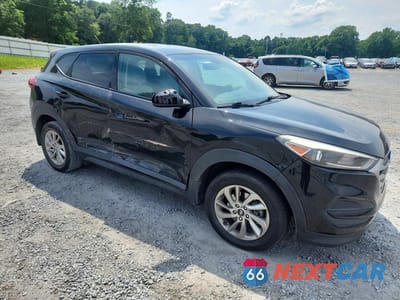 Czwarte zdjęcie samochodu z boku: 2018 HYUNDAI TUCSON SE VIN:KM8J23A41JU700603 - miniatura