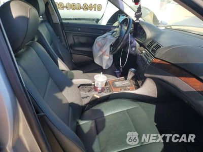 Zdjęcie 13 z 14 samochodu: 2003 BMW 325 I VIN:WBAEV334X3KL83832 - miniatura
