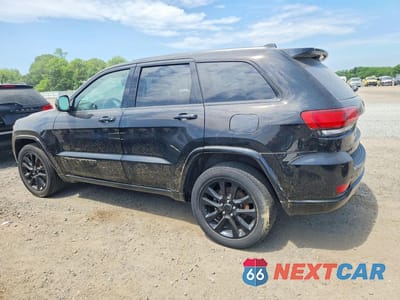 Drugie zdjęcie samochodu z przodu: 2017 JEEP GRAND CHEROKEE LAREDO VIN:1C4RJFAGXHC714554 - miniatura