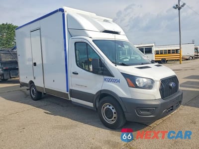 Czwarte zdjęcie samochodu z boku: 2020 FORD TRANSIT DELIVERY TRUCK VIN:1FDBW5Z88LKB36796 - miniatura