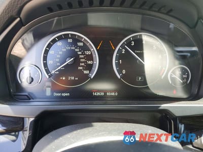 Zdjęcie 9 z 13 samochodu: 2017 BMW X5 XDRIVE35I VIN:5UXKR0C36H0X81590 - miniatura