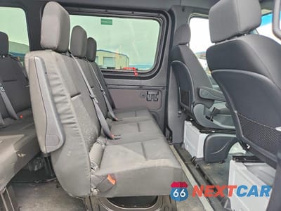 Zdjęcie 11 z 14 samochodu: 2025 MERCEDES BENZ SPRINTER 2500 VIN:W1Z4KFHY3ST224994 - miniatura