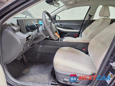 Zdjęcie 7 z 12 samochodu: 2025 HYUNDAI SONATA SEL VIN:KMHL64JAXSA511427 - miniatura