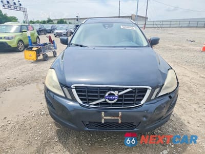 Piąte zdjęcie samochodu w środku: 2012 VOLVO XC60 3.2 VIN:YV4952DL1C2315341 - miniatura