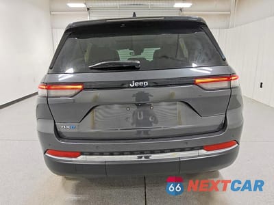 Zdjęcie 6 z 13 samochodu: 2022 JEEP GRAND CHEROKEE LIMITED 4XE VIN:1C4RJYB60N8717012 - miniatura