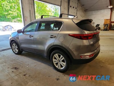 Drugie zdjęcie samochodu z przodu: 2017 KIA SPORTAGE LX VIN:KNDPMCACXH7080780 - miniatura