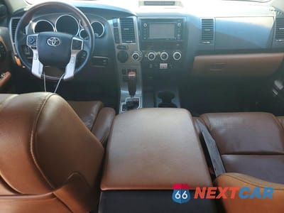 Zdjęcie 8 z 13 samochodu: 2017 TOYOTA SEQUOIA PLATINUM VIN:5TDYY5G15HS067662 - miniatura