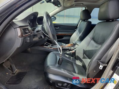 Zdjęcie 7 z 12 samochodu: 2008 BMW 328 XI VIN:WBAVC93538K042619 - miniatura